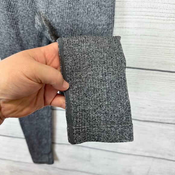 ECHT Women's A-Rise Comfort Gray Ribbed Active Leggings Size Small - Picture 2 of 6